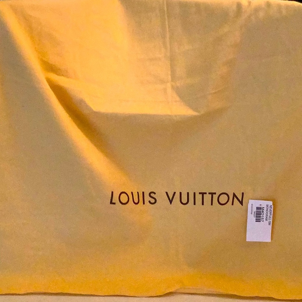 Louis Vuitton Never Monogram Duster